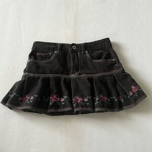 Pumpkin Patch Size 5 Corduroy Skirt in Dark Grey w/ Floral Embroidery on Bottom